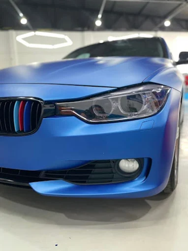 Veículo após envelopamento automotivo personalizado